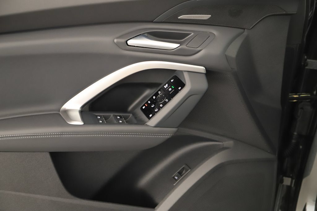 New 2026 Audi Q5 Premium Plus AWD/4WD image 23
