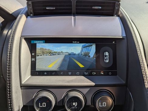 Used 2019 Jaguar F-TYPE Convertible RWD image 23