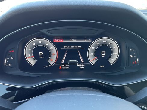 Used 2021 Audi Q7 3.0T Premium Plus image 12