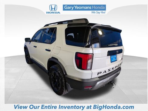 Certified 2026 Honda Passport TrailSport Elite image 9