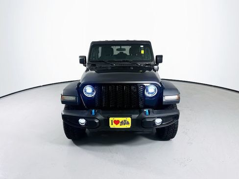 Used 2023 Jeep Wrangler Unlimited w/ Convenience Group AWD/4WD image 4