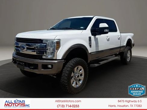 Used 2019 Ford F250 King Ranch w/ FX4 Off-Road Package AWD/4WD image 3