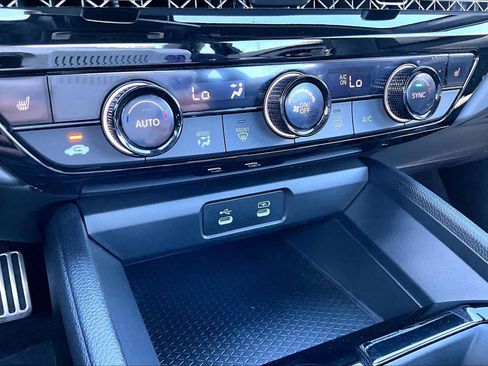 Certified 2024 Honda Accord Sport image 33