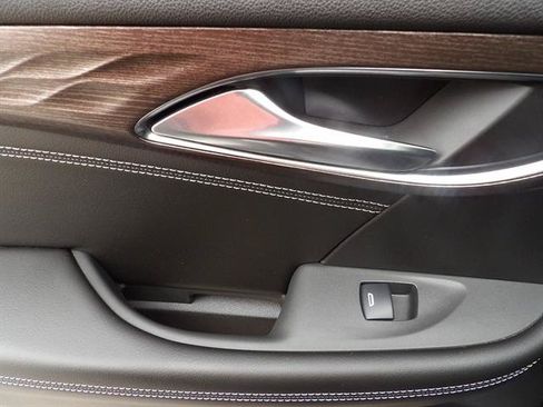 Certified 2023 Buick Envision Avenir AWD/4WD image 31