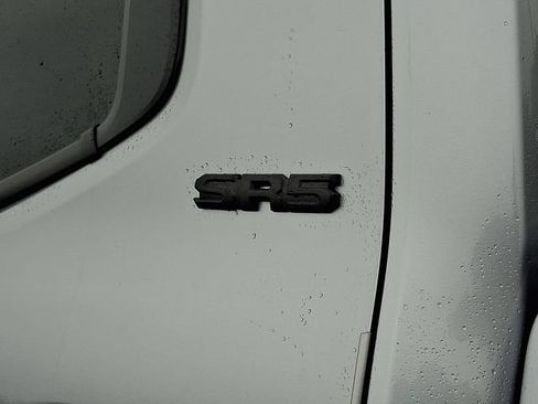 Used 2025 Toyota Tacoma SR5 AWD/4WD image 30