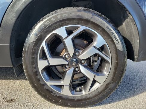 Used 2021 Kia Sportage LX image 7