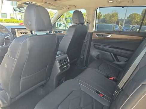 New 2026 Volkswagen Atlas SE FWD image 13