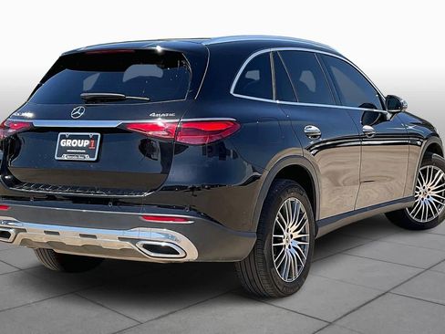 Used 2025 Mercedes-Benz GLC 300 4MATIC image 14