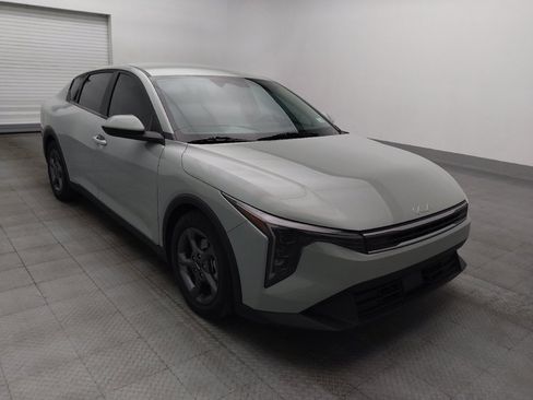 Used 2025 Kia K4 FWD image 13