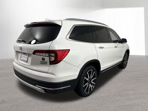 Certified 2022 Honda Pilot Touring image 37