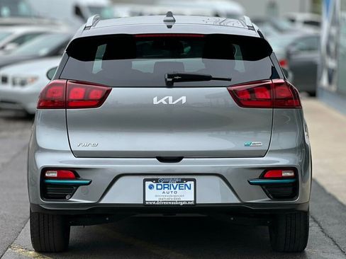 Used 2022 Kia Niro EX w/ Cold Weather Package image 38