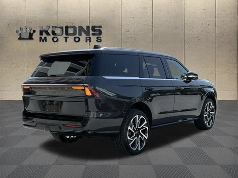 New 2026 Lincoln Navigator Black Label AWD/4WD image 4