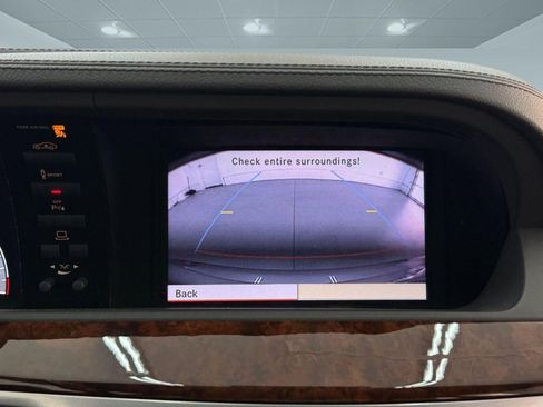 Used 2011 Mercedes-Benz S 550 image 30