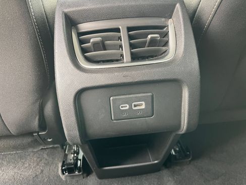 Used 2026 Chevrolet Blazer LT AWD/4WD image 23