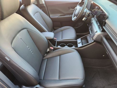 New 2026 Hyundai Kona SEL Premium AWD/4WD image 11