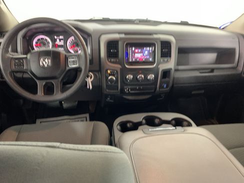 Used 2018 RAM 1500 Express w/ Express Value Package image 33