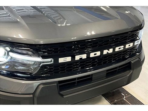 Used 2025 Ford Bronco Sport Outer Banks w/ Outer Banks Tech Package+ image 30