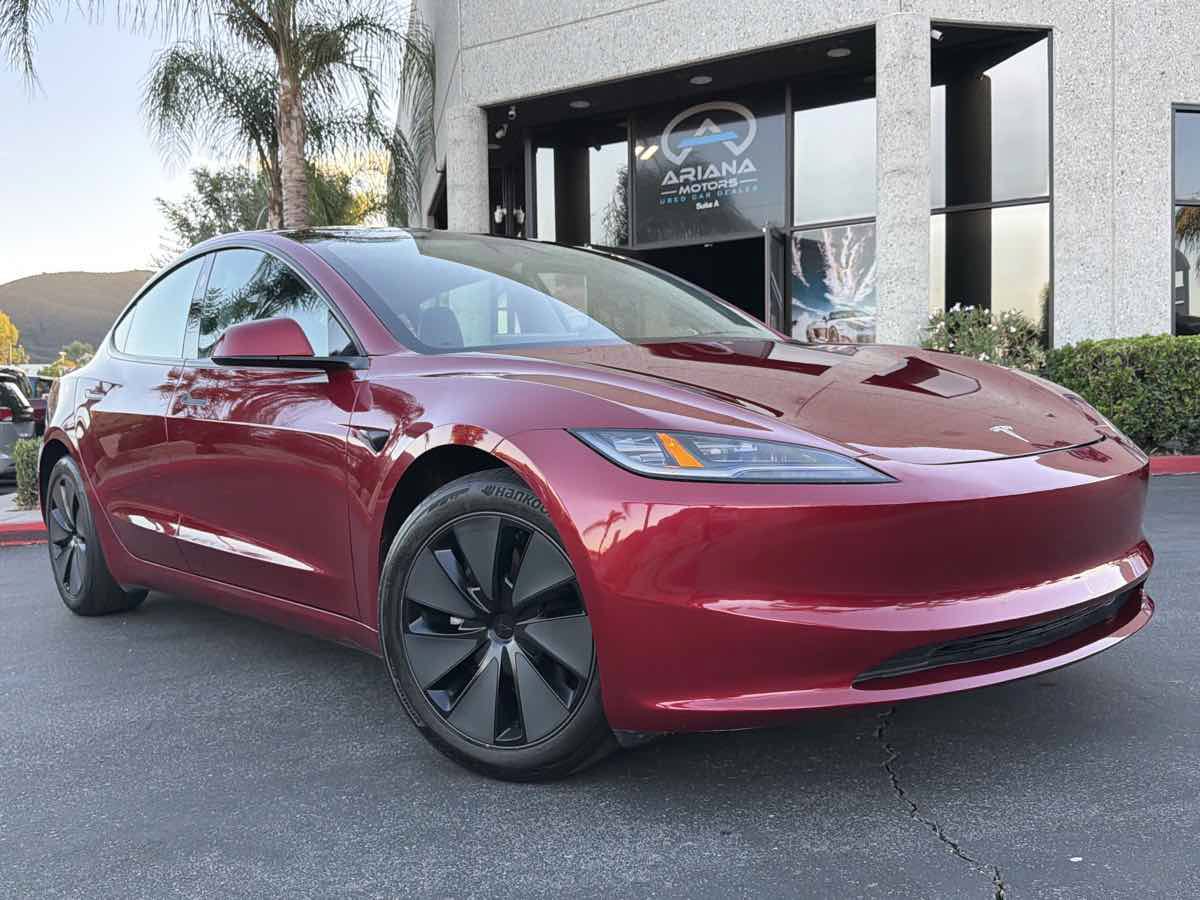 Used 2025 Tesla Model 3 Long Range RWD image 10