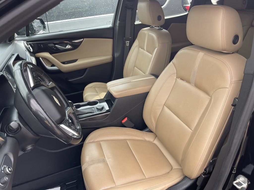 Used 2019 Chevrolet Blazer Premier w/ Sun and Wheels Package FWD image 8
