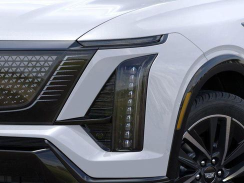 New 2026 Cadillac Vistiq Sport AWD/4WD image 10