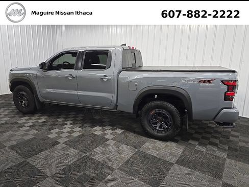 Used 2025 Nissan Frontier PRO-4X AWD/4WD image 5