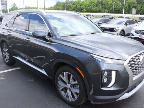 Used 2022 Hyundai Palisade SEL w/ Convenience Package FWD image 4