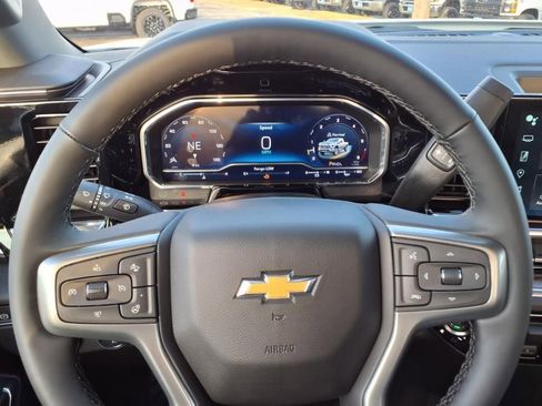 New 2025 Chevrolet Silverado 2500 LT w/ Convenience Package image 19