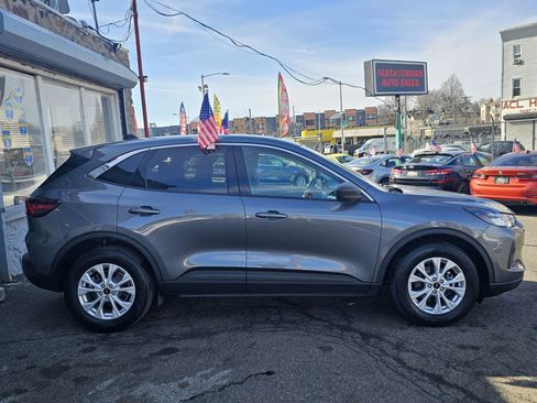 Used 2023 Ford Escape Active image 5