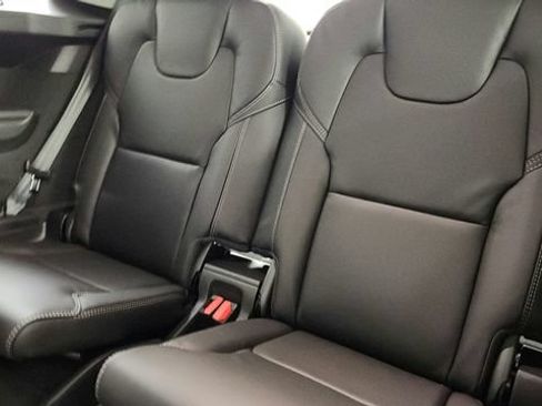 New 2026 Volvo XC90 T8 Ultra w/ Lounge Package AWD/4WD image 34