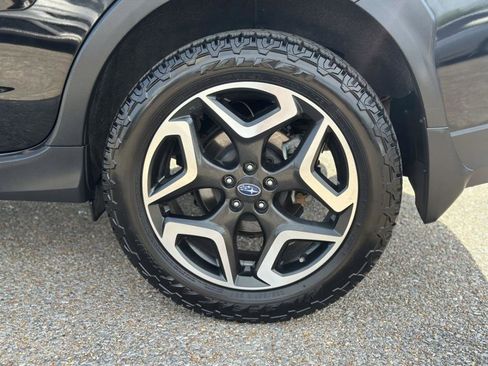 Used 2019 Subaru Crosstrek 2.0i Limited w/ Moonroof Package w/Navigation image 8