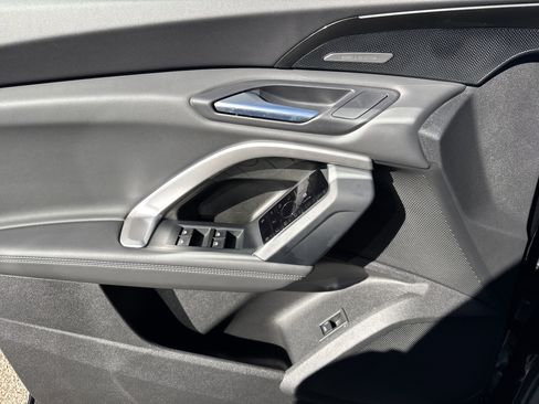 Certified 2025 Audi Q5 Premium Plus w/ Premium Plus image 9