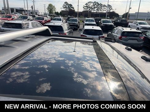Used 2003 HUMMER H2 w/ Preferred Equipment Group AWD/4WD image 11