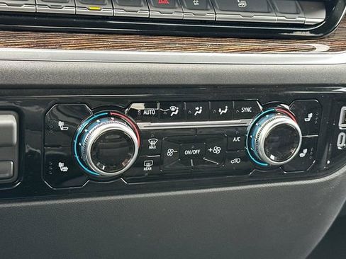 New 2026 GMC Sierra 1500 Elevation w/ Elevation Select Package AWD/4WD image 22