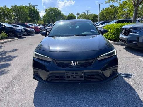 Used 2024 Honda Civic Sport image 2