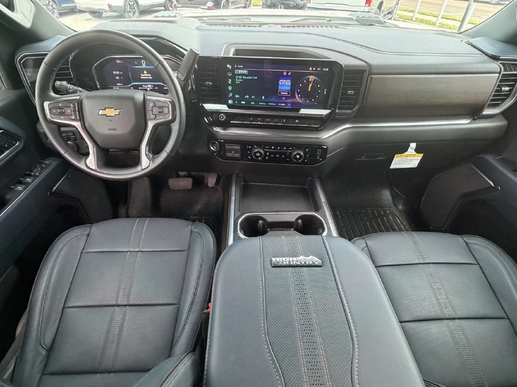 Used 2024 Chevrolet Silverado 3500 High Country w/ High Country Premium Package AWD/4WD image 13