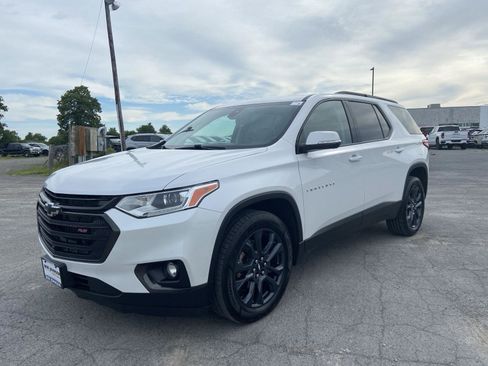 Used 2021 Chevrolet Traverse RS AWD/4WD image 3