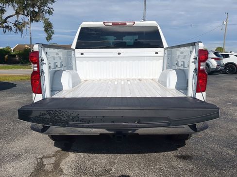 New 2025 Chevrolet Silverado 1500 LT image 13