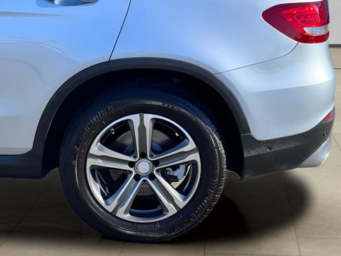 Used 2016 Mercedes-Benz GLC 300 4MATIC image 35