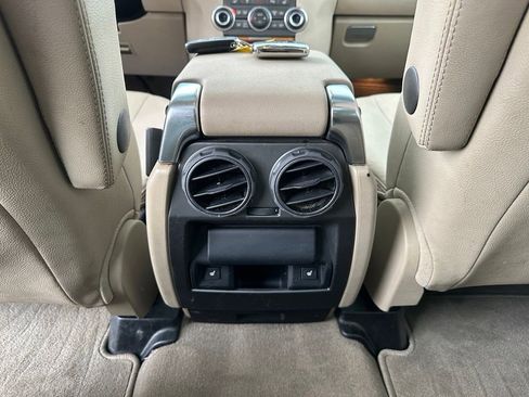 Used 2016 Land Rover LR4 HSE AWD/4WD image 26
