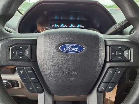 Used 2022 Ford F350 XLT AWD/4WD image 13