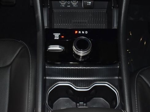 New 2026 Jeep Grand Cherokee L Limited AWD/4WD image 19