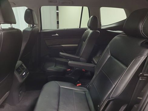 Used 2021 Volkswagen Atlas SEL R-Line AWD/4WD image 21