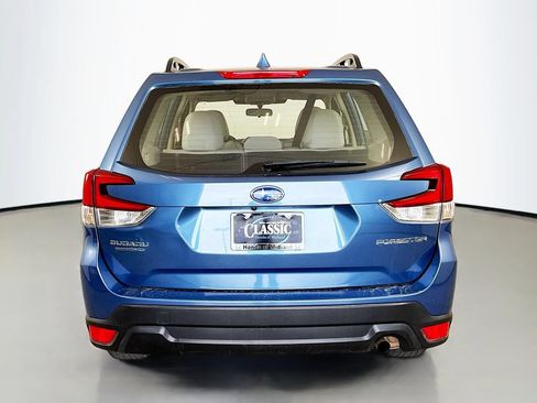 Used 2023 Subaru Forester AWD/4WD image 6