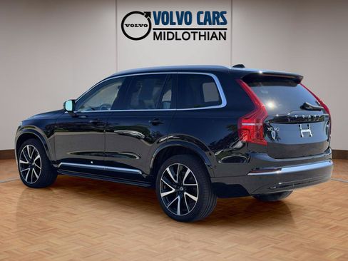 Used 2023 Volvo XC90 B6 Plus AWD/4WD image 22