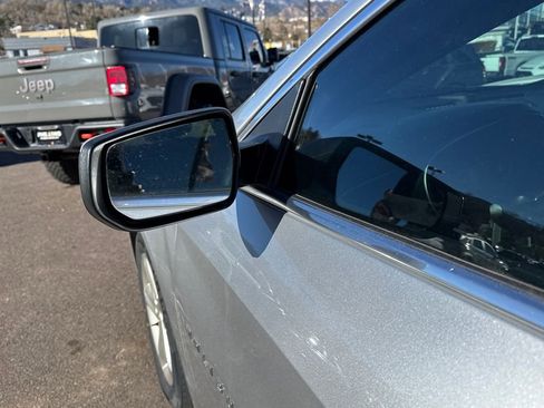 Used 2022 Chevrolet Malibu LT image 22