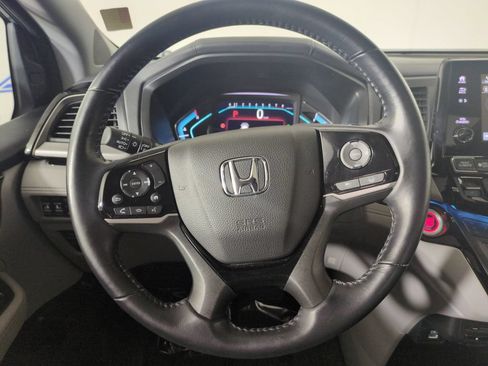 Used 2024 Honda Odyssey Touring image 14