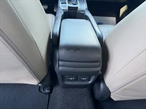 Used 2020 Honda Civic Touring image 13