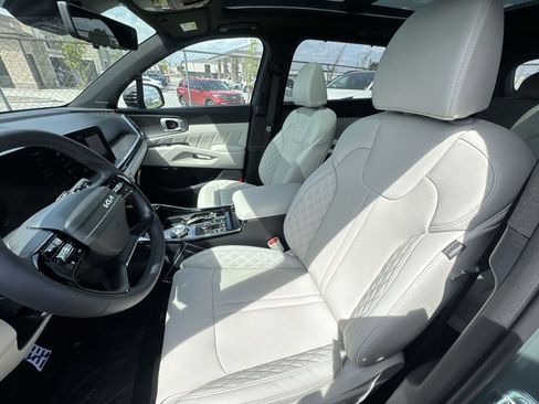 New 2026 Kia Sorento SX Prestige AWD/4WD image 11
