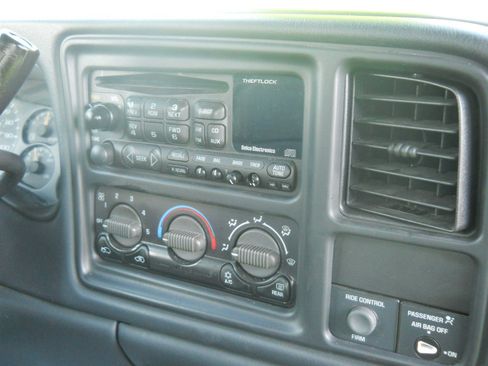 Used 2001 Chevrolet Silverado 1500 LT w/ Ride Control Suspension Pkg image 6