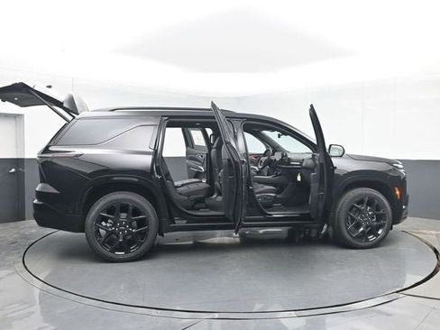 New 2026 Chevrolet Traverse RS FWD image 56